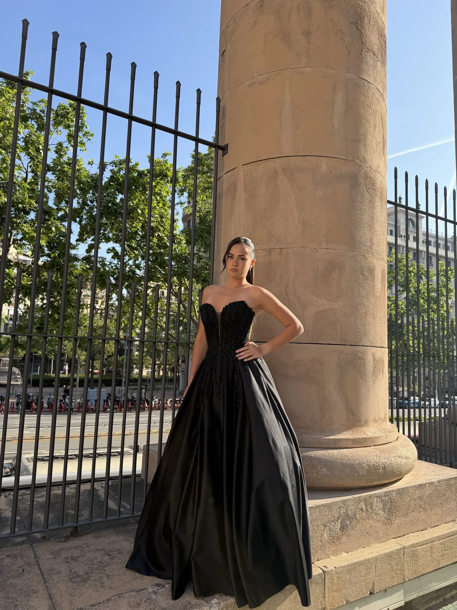 The Vivienne Gown - Black by Dress Code Prom